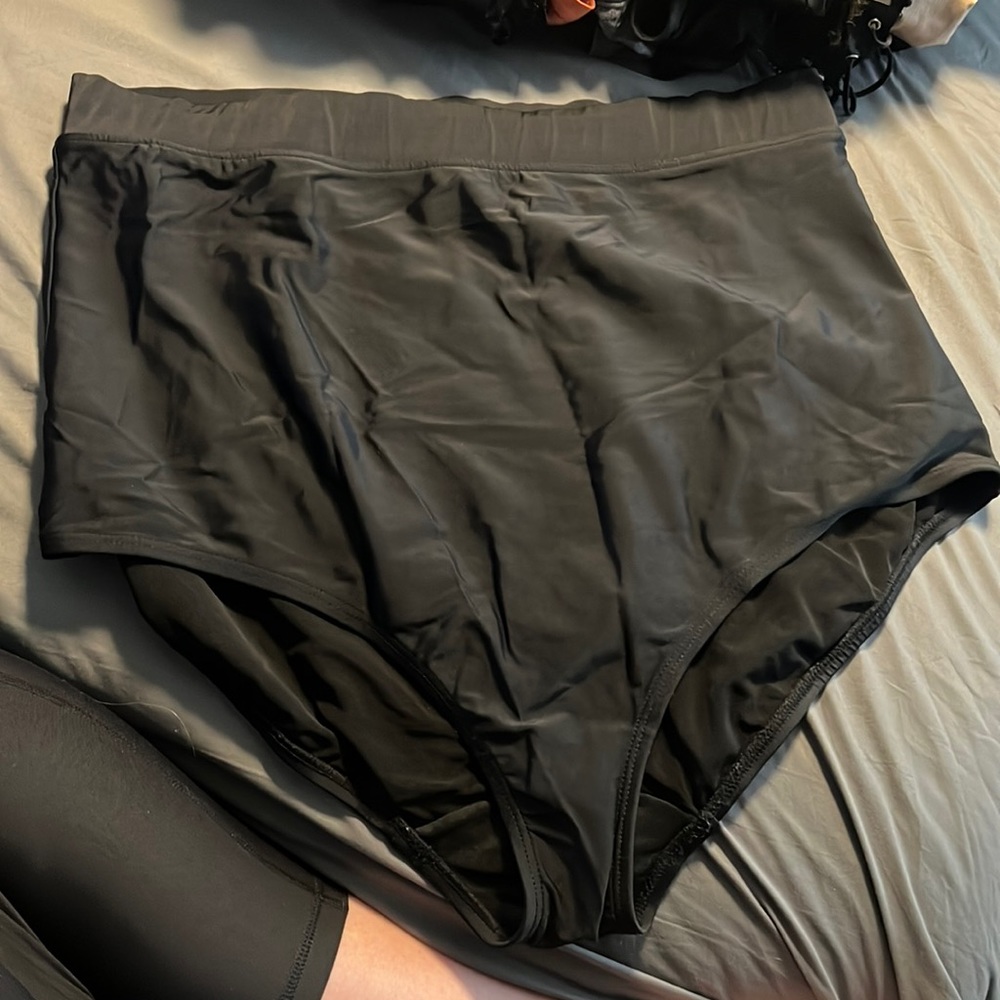 High waisted swim bottoms